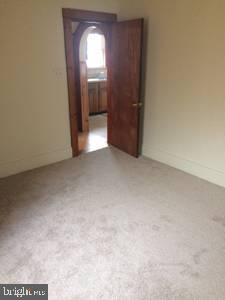 304 Clay St Property Photo 12