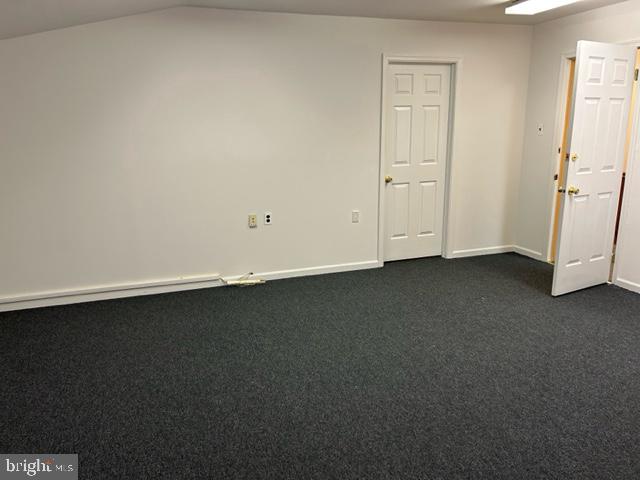 99 Taunton Rd Property Photo 3