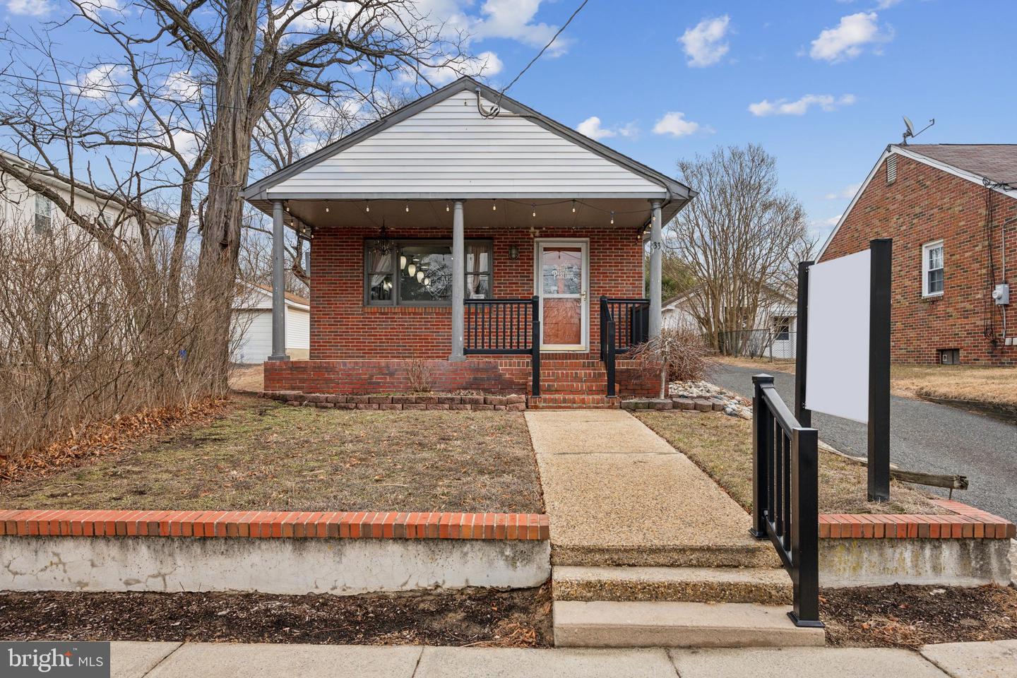 33 Plum Property Photo 2