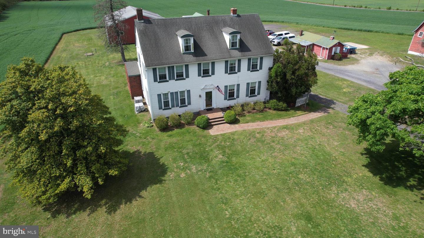 111 Newbolds Corner Rd Property Photo 2