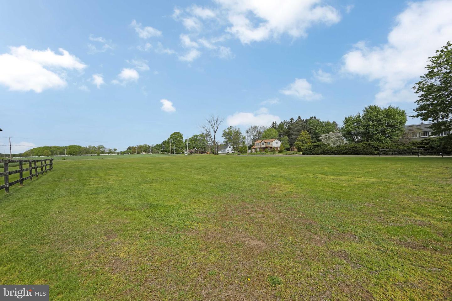 111 Newbolds Corner Rd Property Photo 24