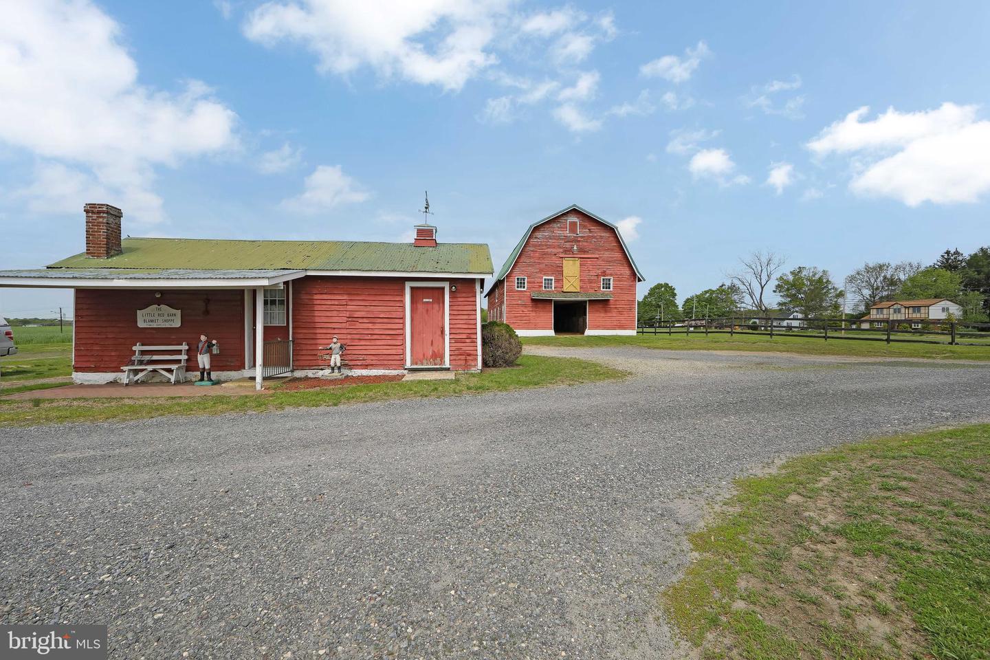 111 Newbolds Corner Rd Property Photo 29