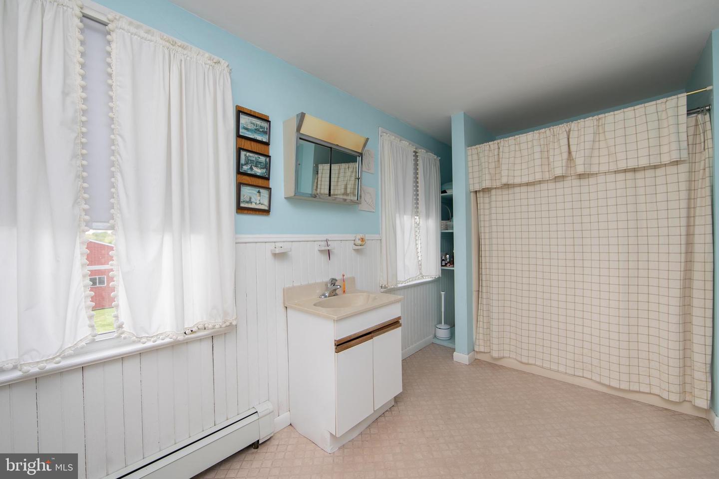 111 Newbolds Corner Rd Property Photo 65