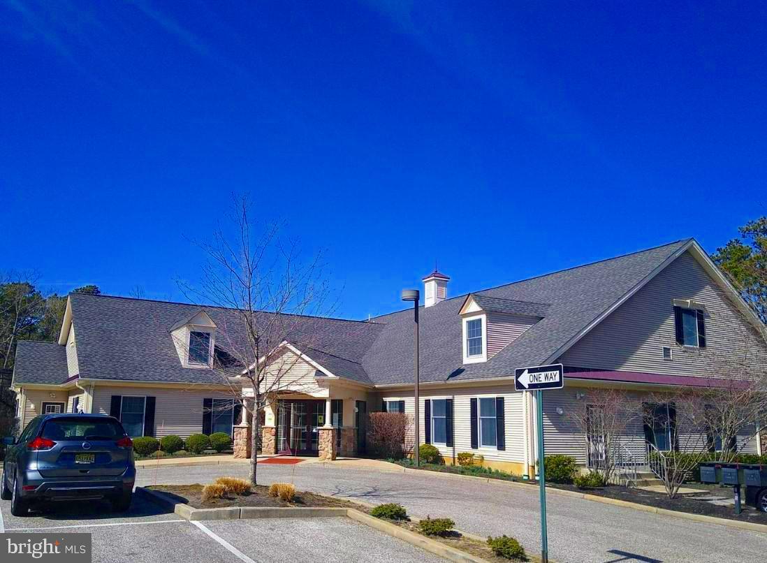 135 Jackson #b Property Photo 12