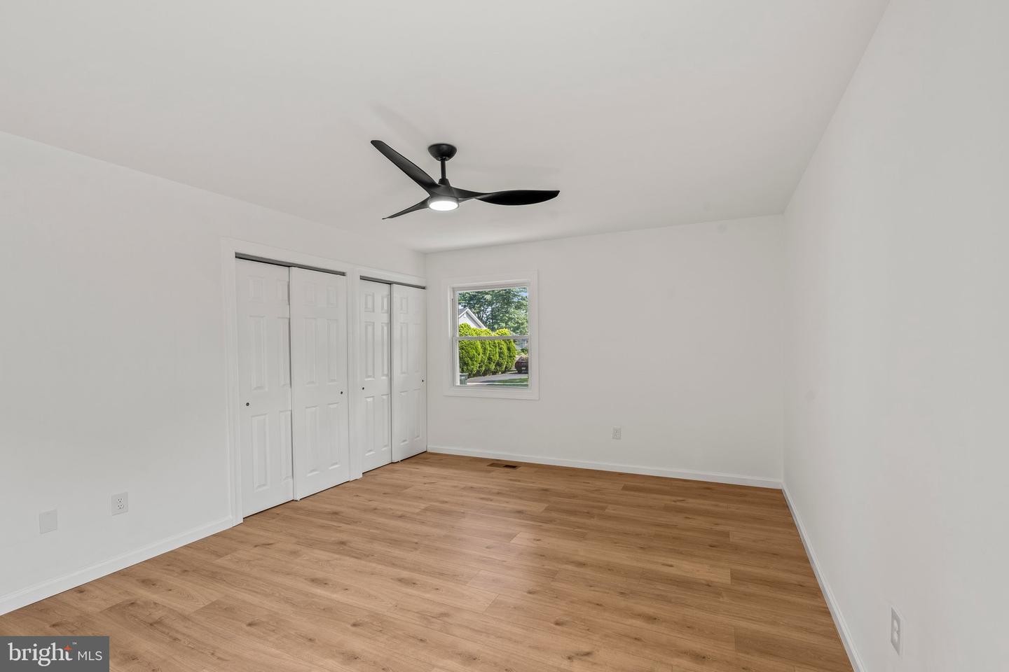 29 Hinsdale Ln Property Photo 24