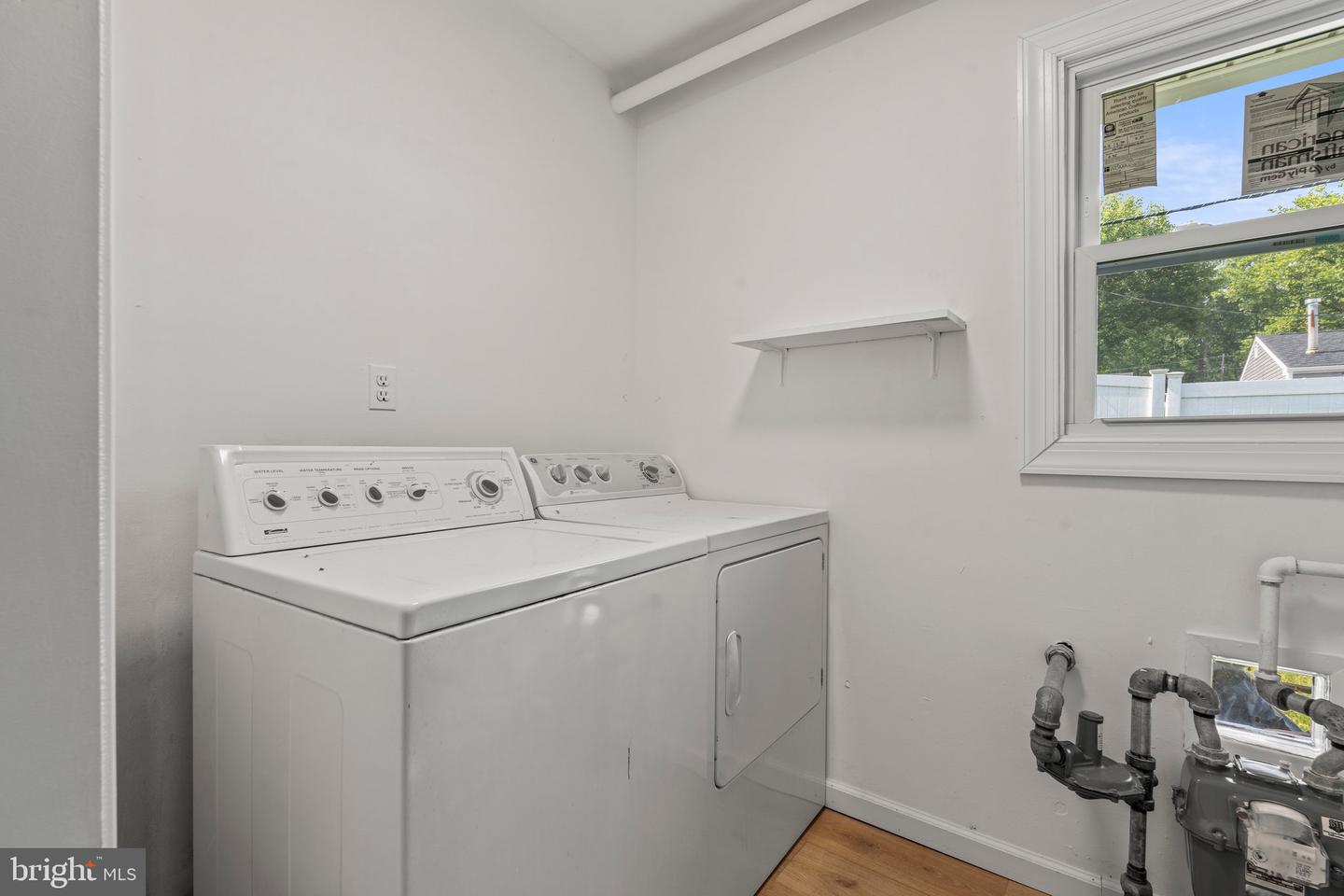 29 Hinsdale Ln Property Photo 30