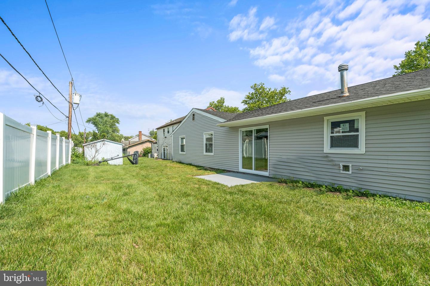 29 Hinsdale Ln Property Photo 32
