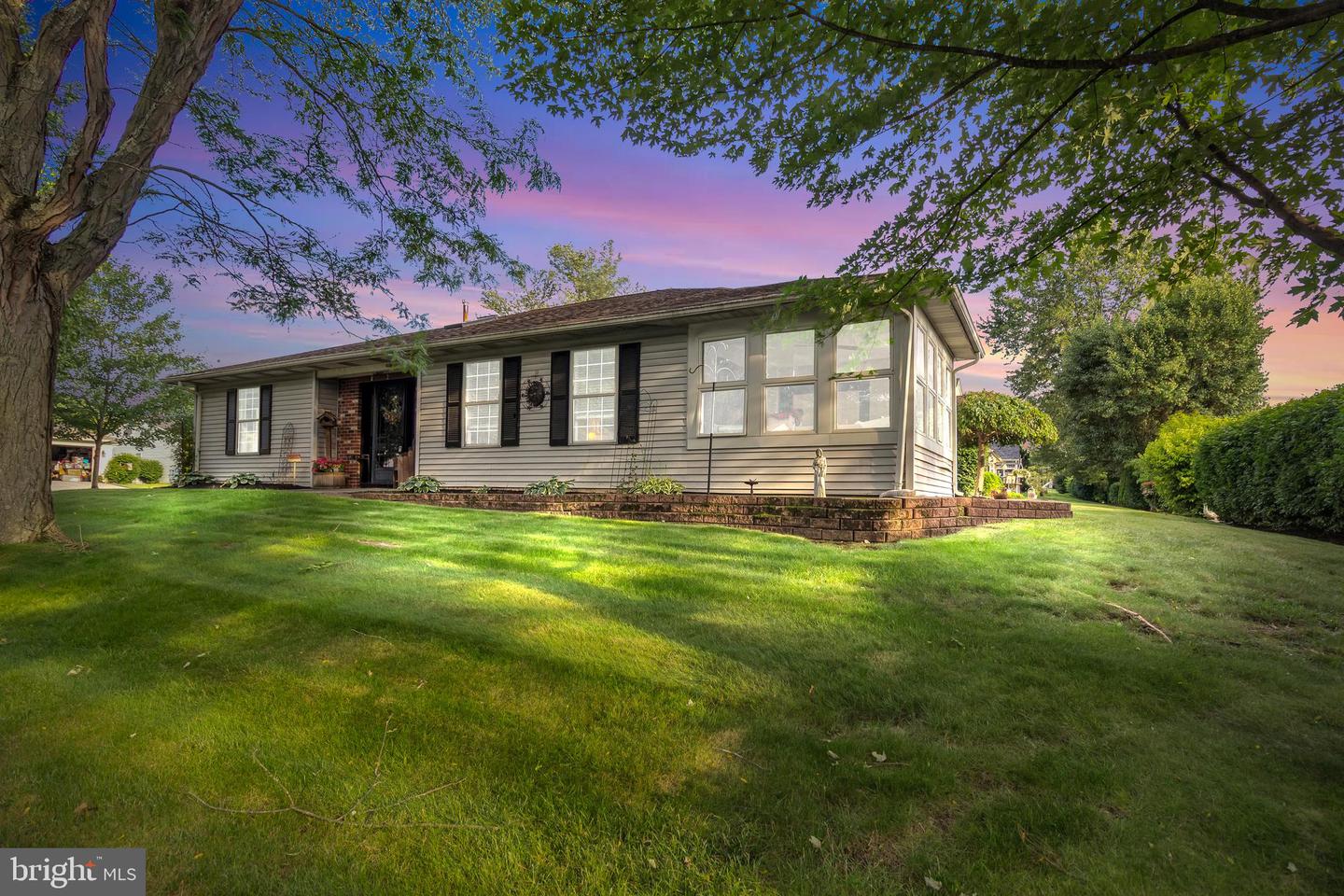1 Willowwood Ct Property Photo 1