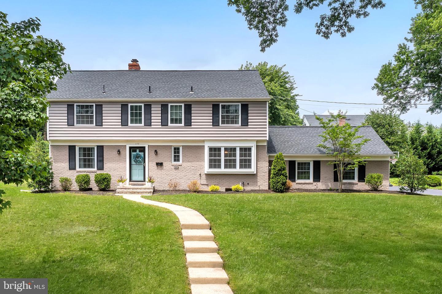 177 RAMBLEWOOD RD