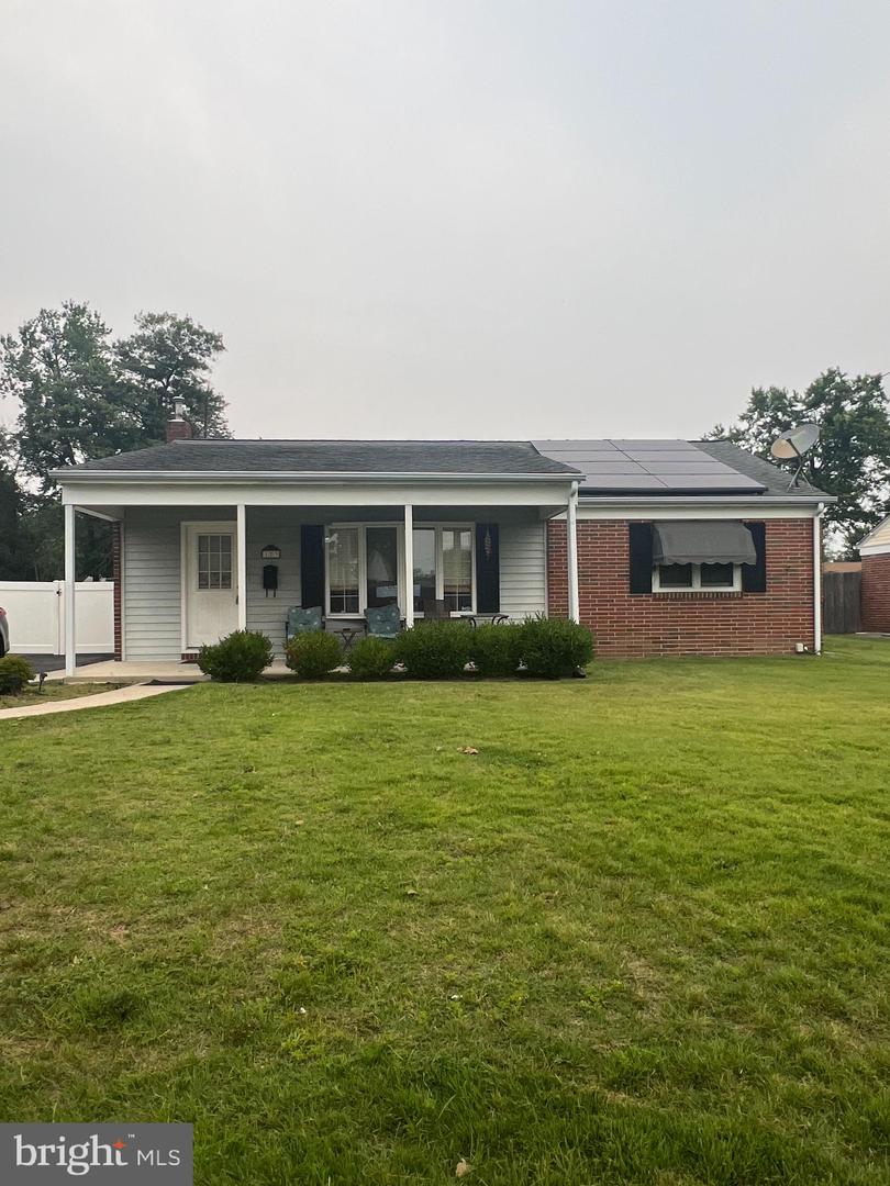 123 Franklin Property Photo 5