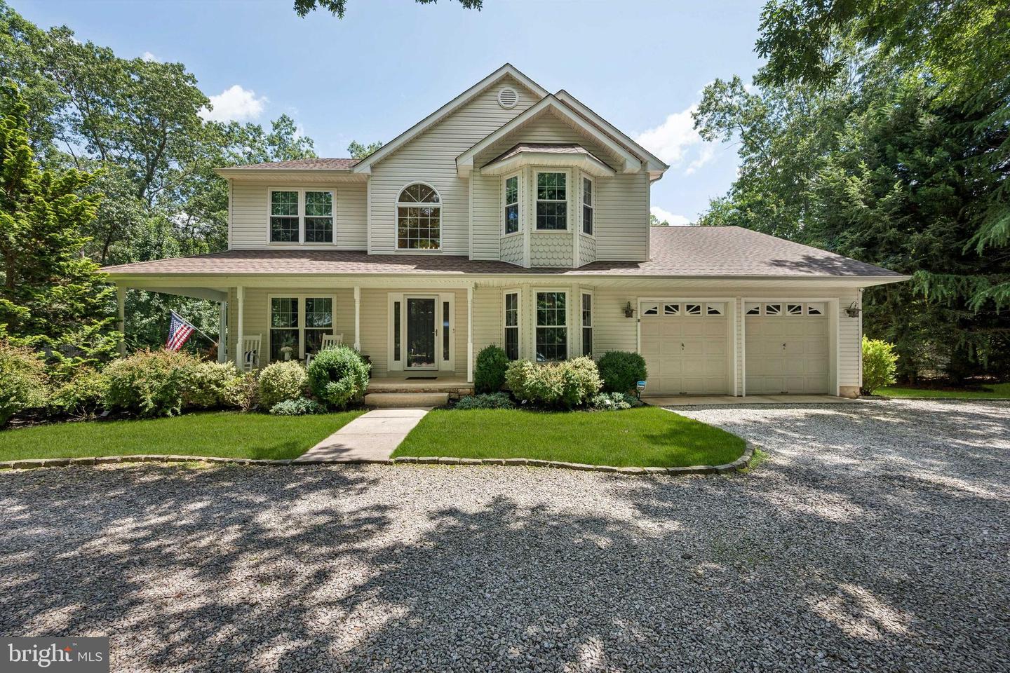 8 Silver Lake Dr Property Photo 1