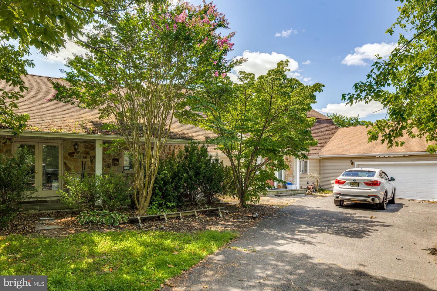 36 WHITE PINE RD