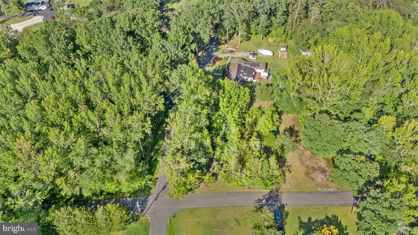 8 W Raymond Ave Property Photo 6