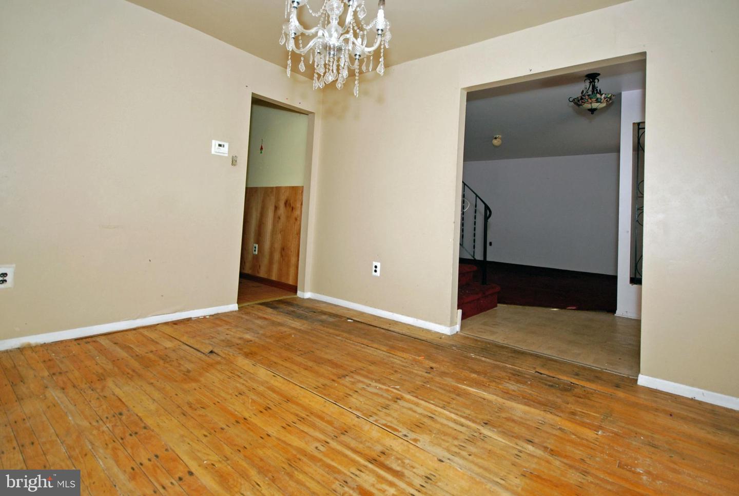 11 Wellington Pl Property Photo 7