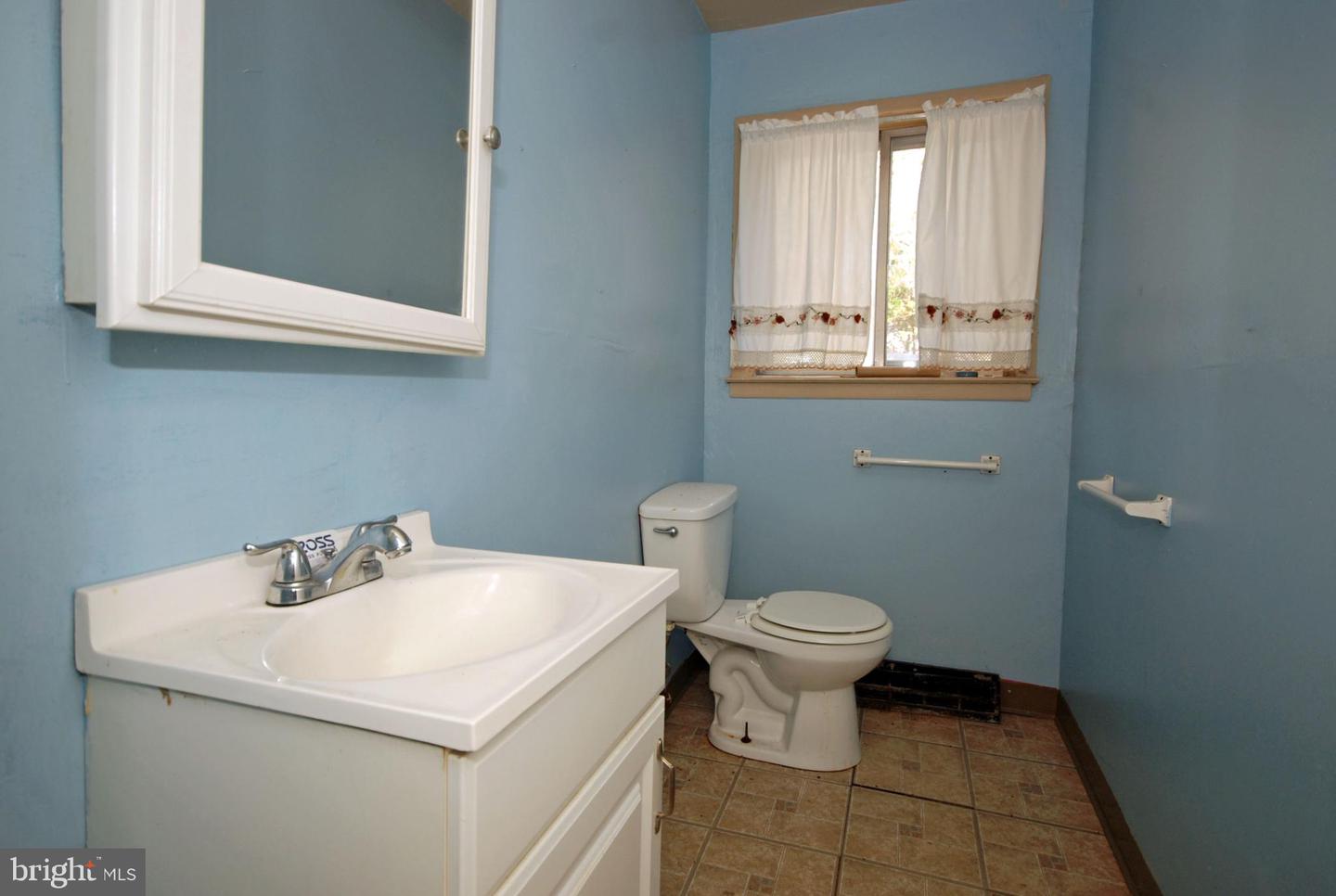 11 Wellington Pl Property Photo 12