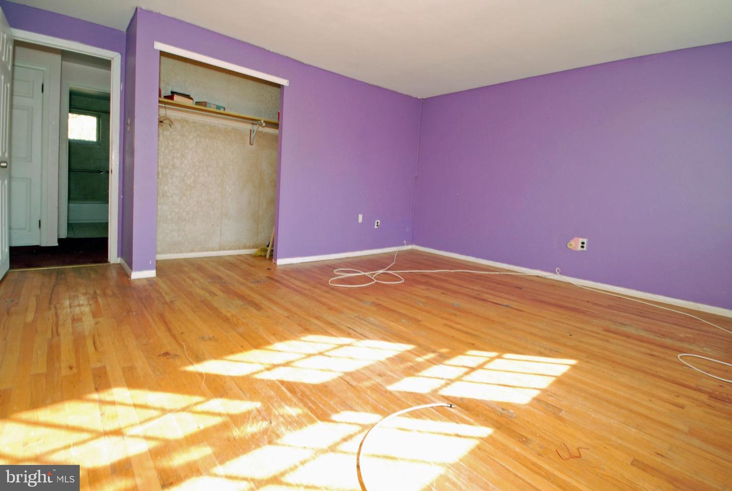 11 Wellington Pl Property Photo 20