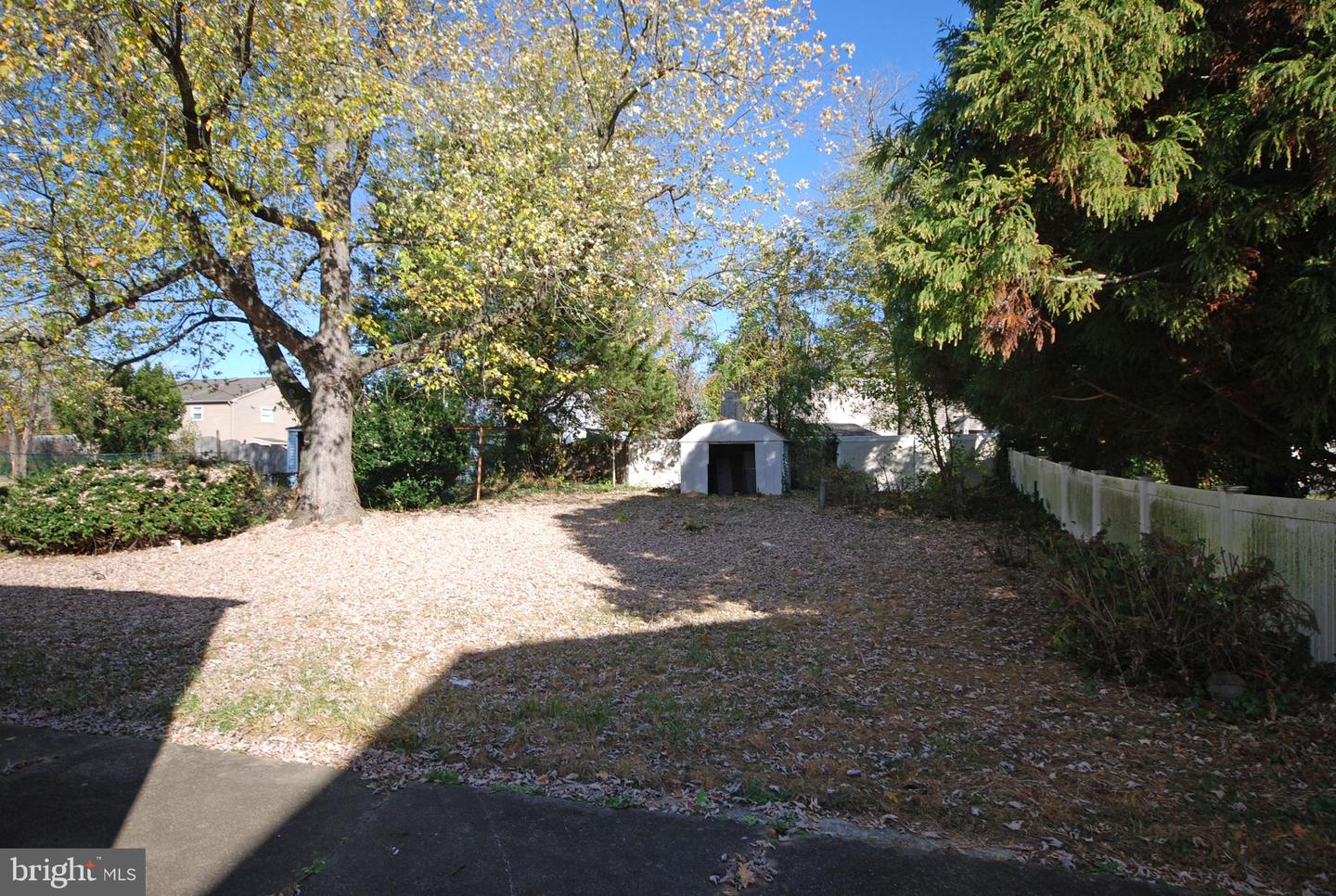 11 Wellington Pl Property Photo 28