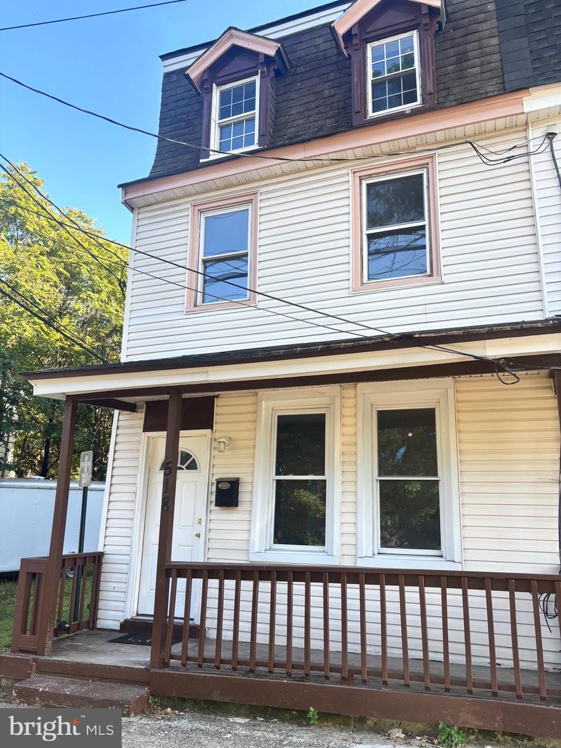 518 Columbus Rd Property Photo 1