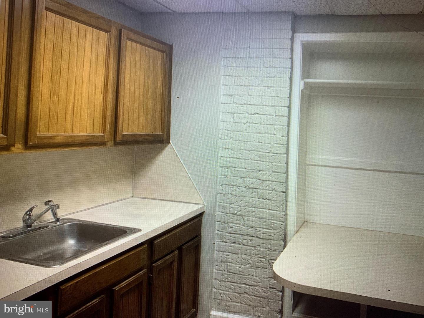 406 High St Property Photo 7
