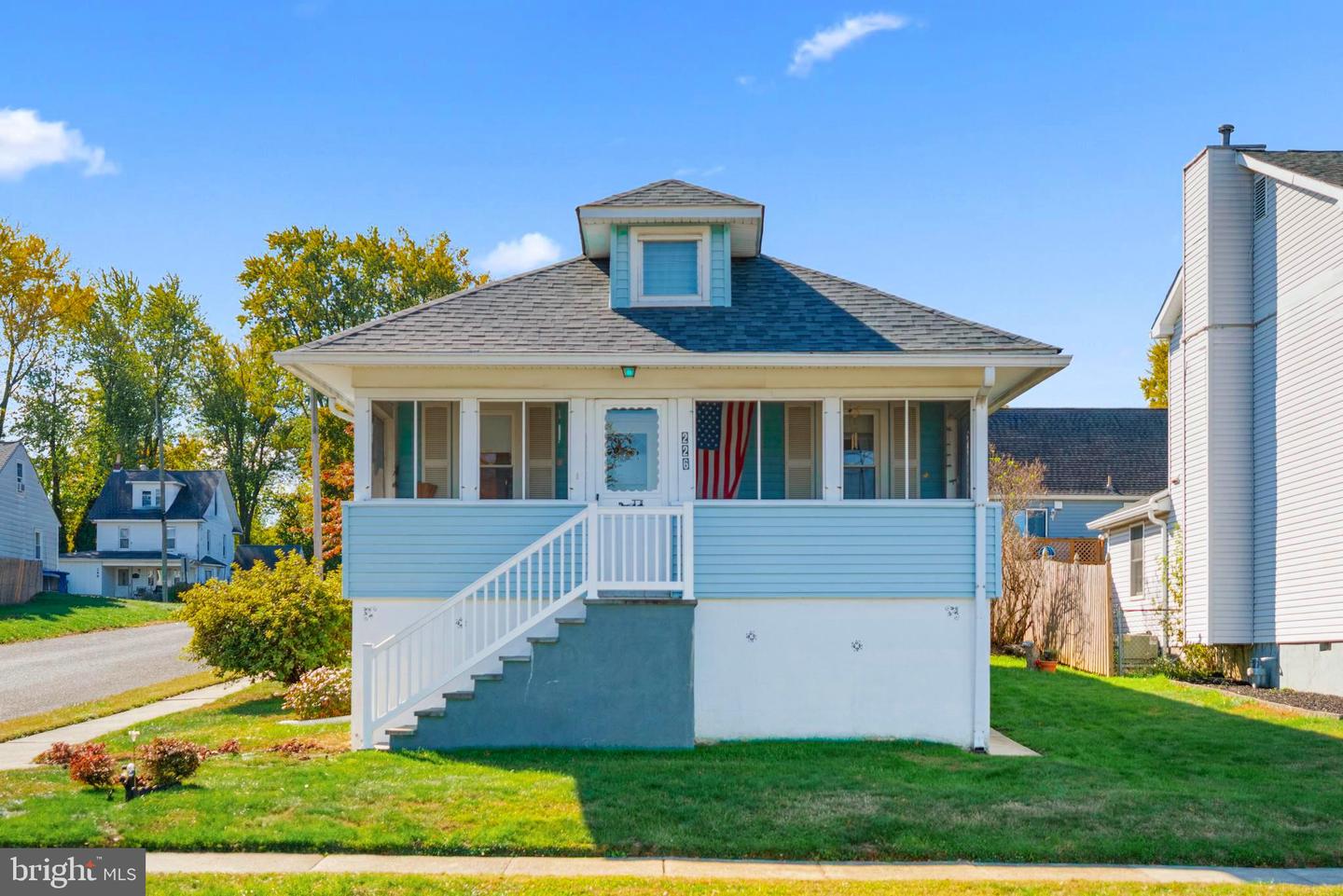 226 S Pine Ave Property Photo 1