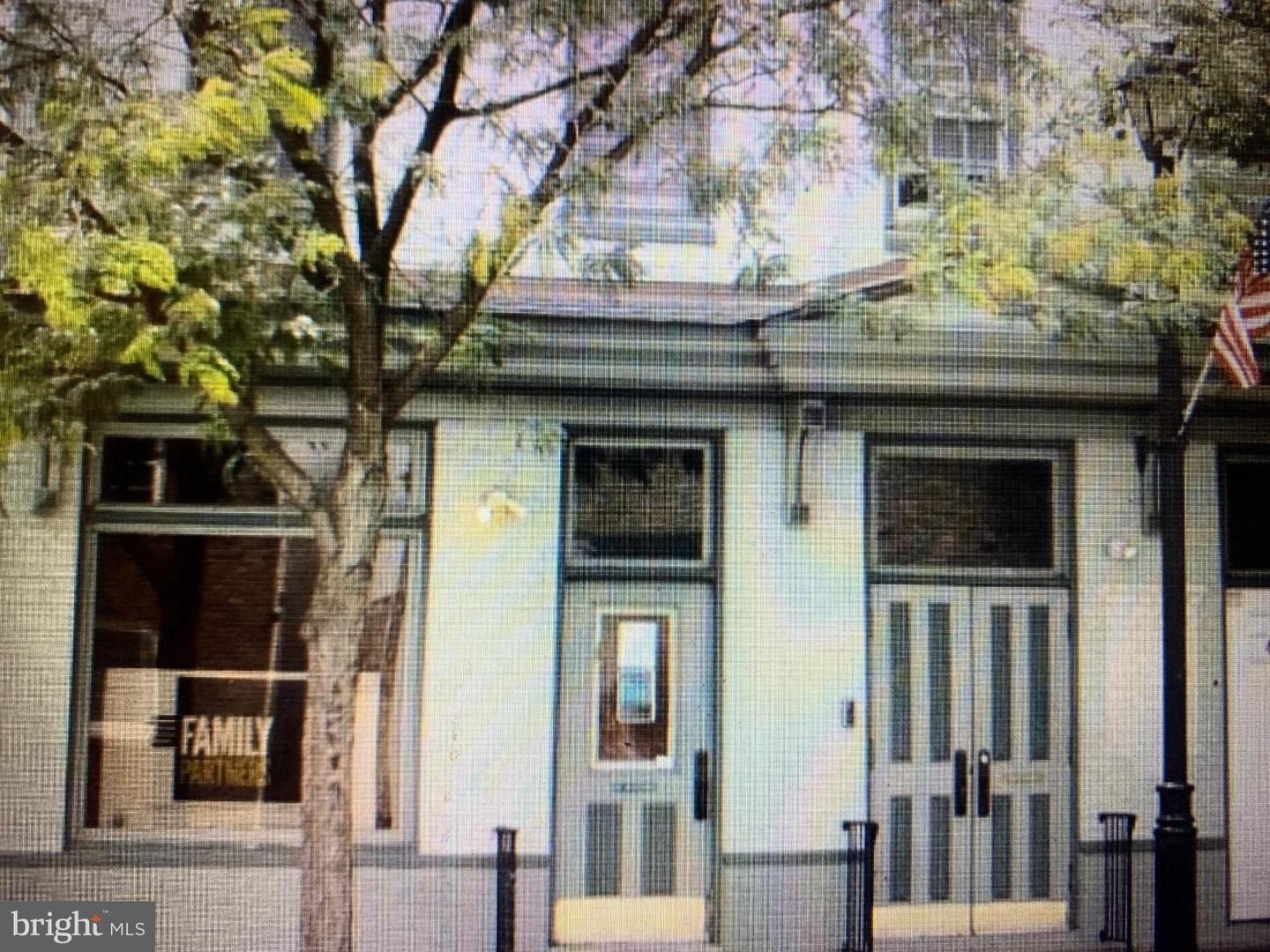 406 High St #2 Property Photo 1