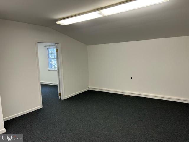99 Taunton Rd Property Photo 5