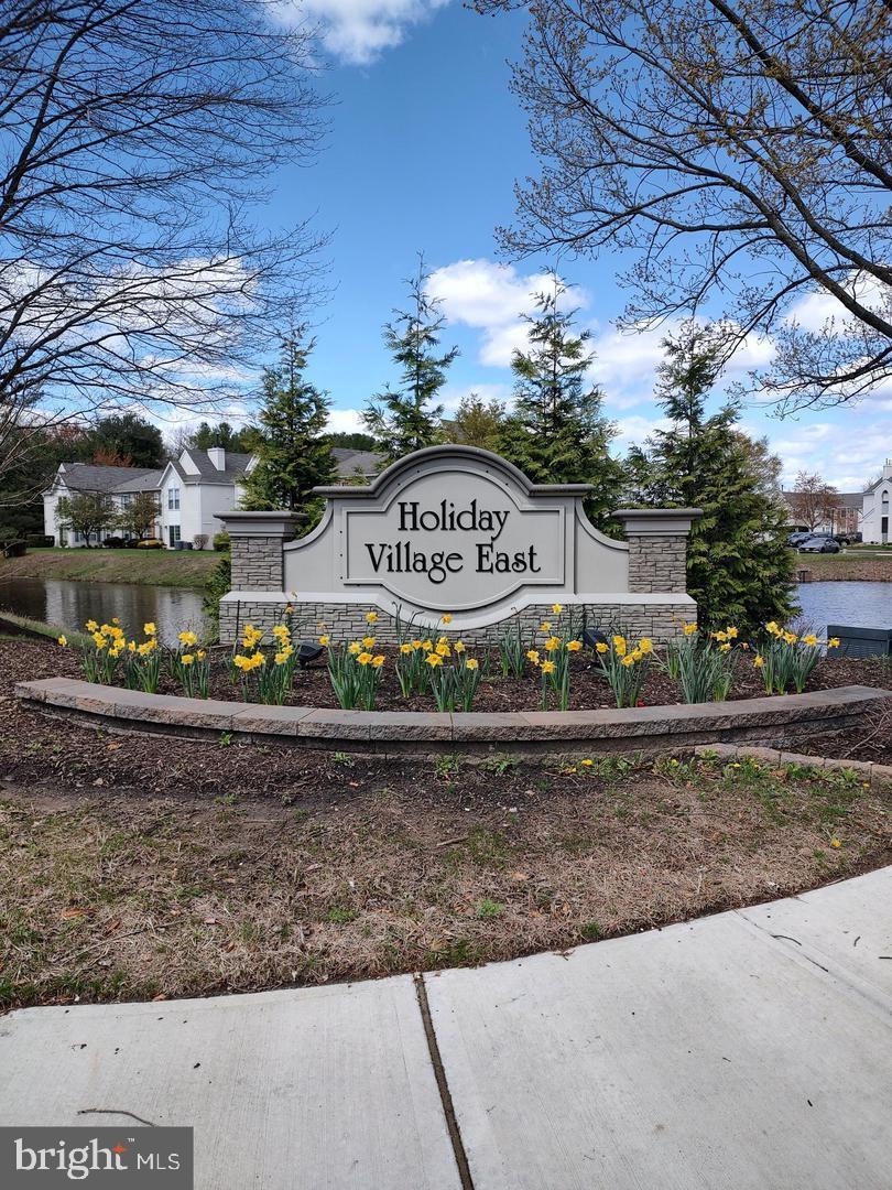 1302-b Ginger Dr Property Photo 1