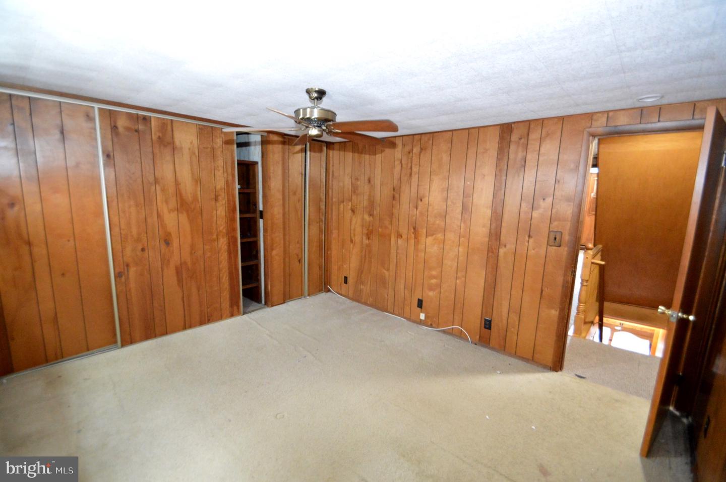 105 Thompson St Property Photo 14
