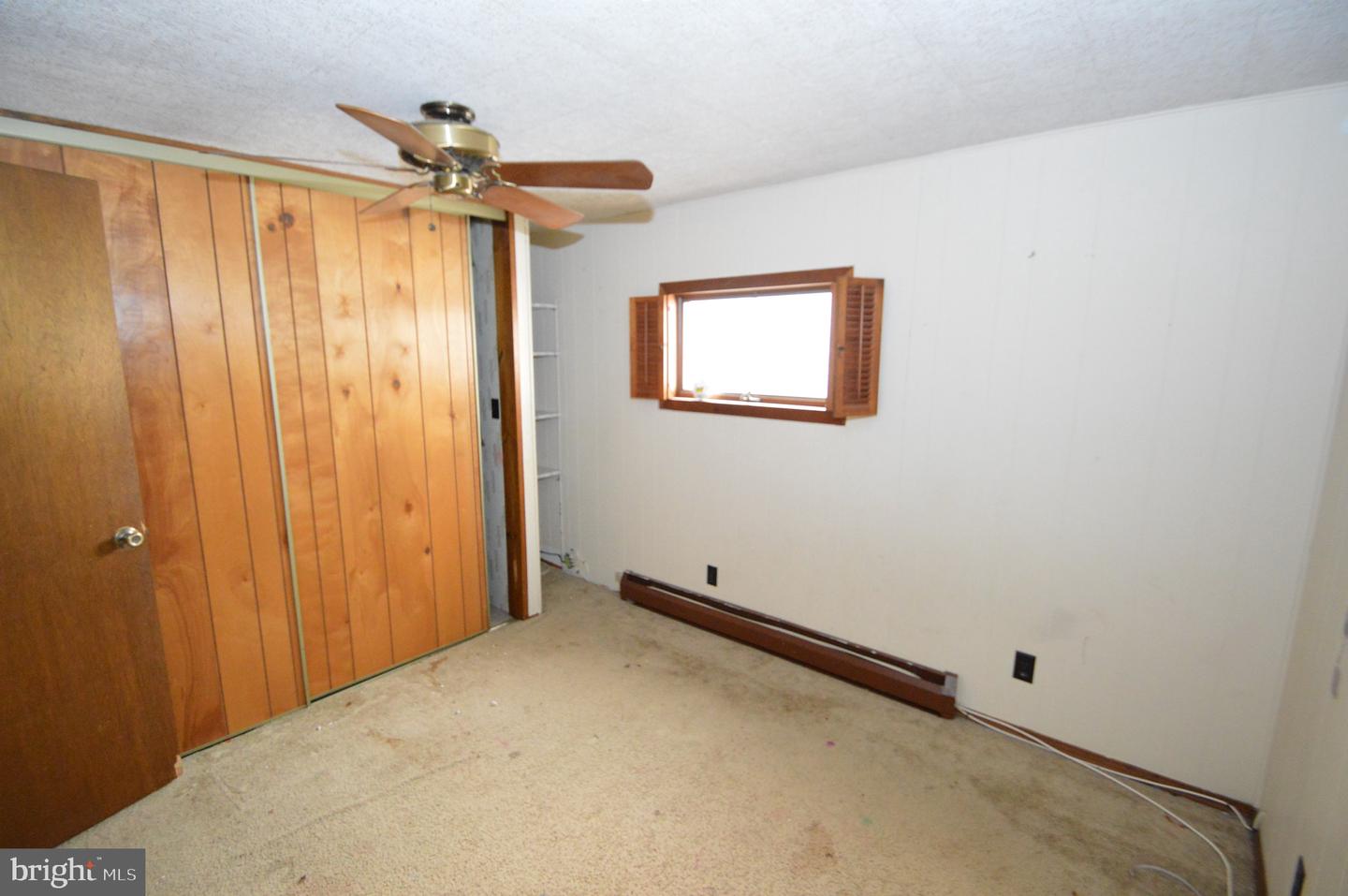 105 Thompson St Property Photo 16