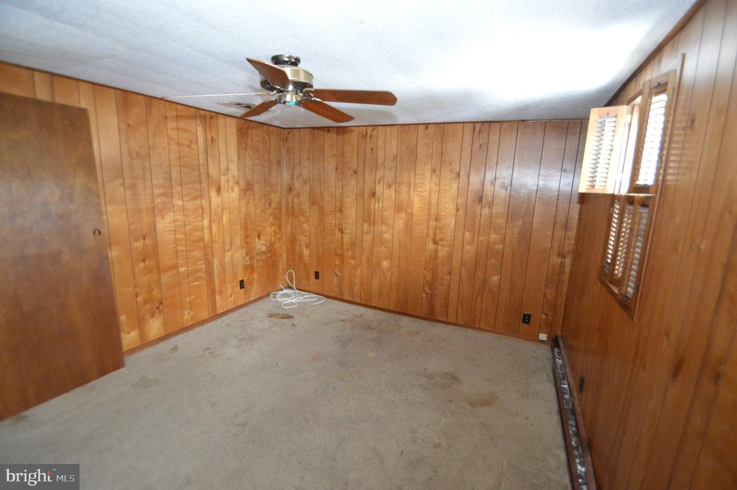 105 Thompson St Property Photo 19