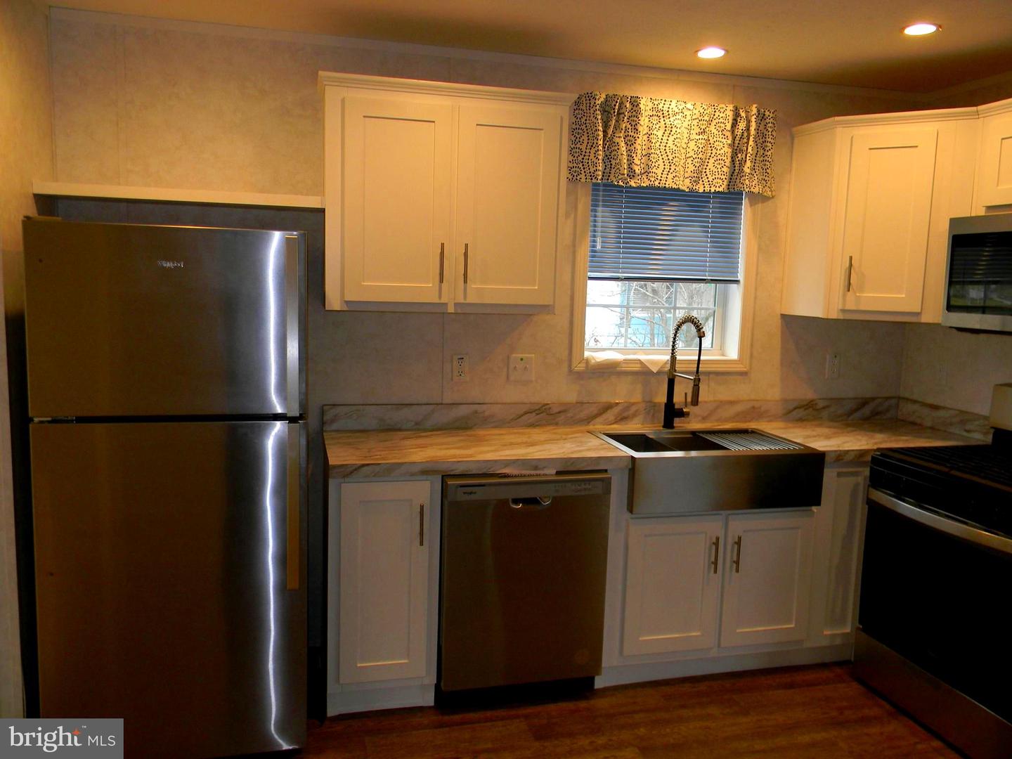 83 Holly Ct Property Photo 7