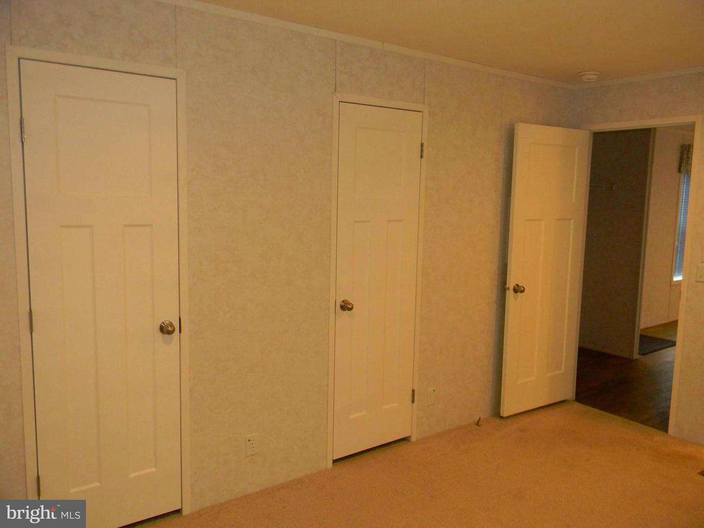 83 Holly Ct Property Photo 16