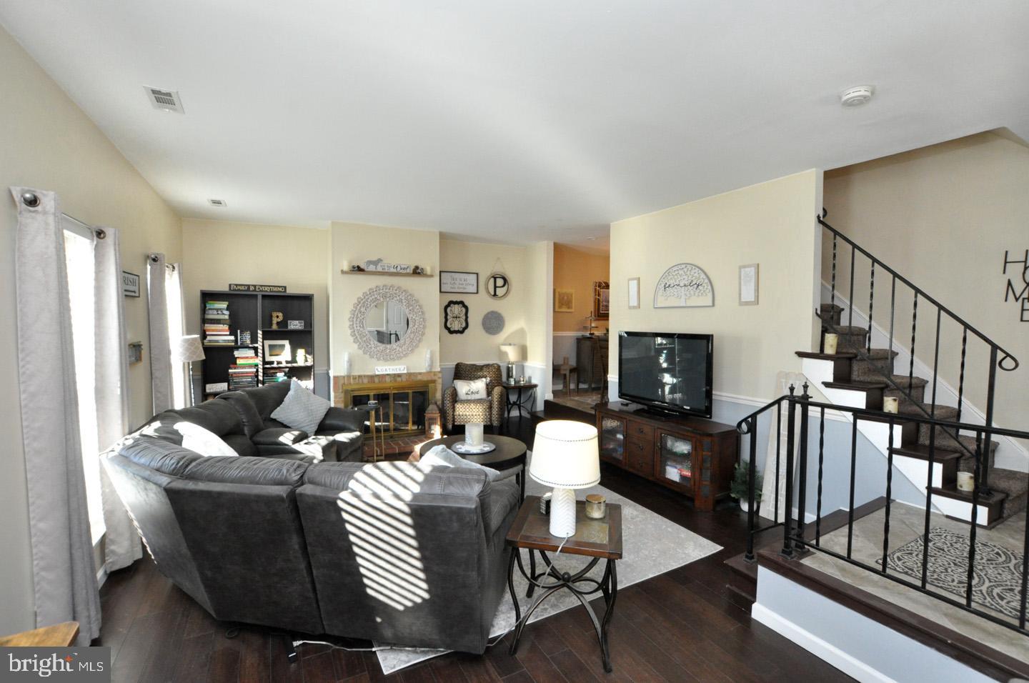 19 Blackhawk Ct Property Photo 3