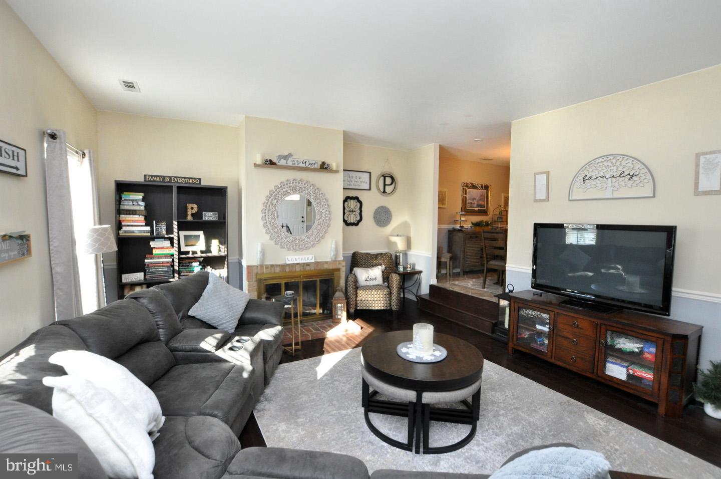 19 Blackhawk Ct Property Photo 4