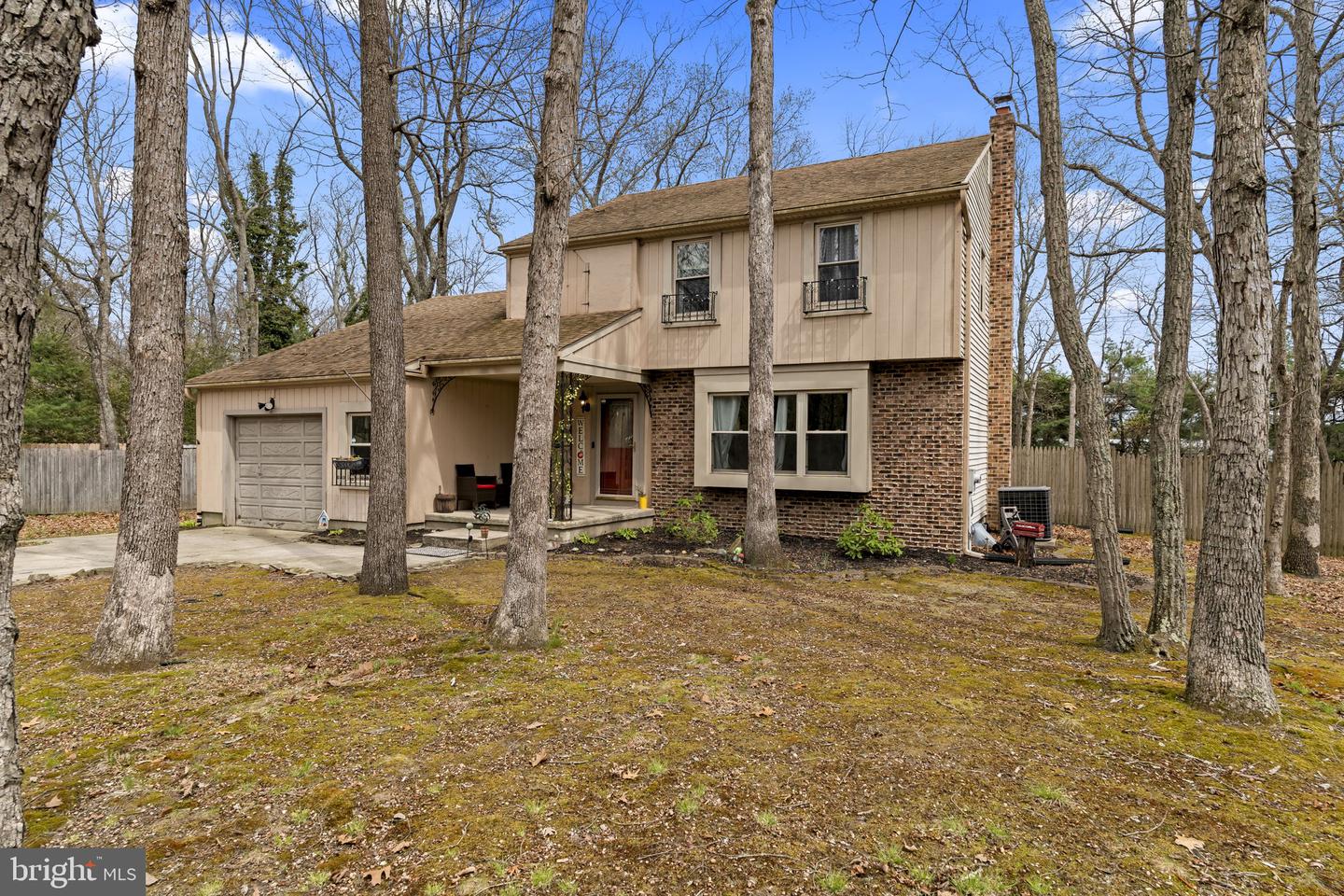4 Margy Ln Property Photo 3