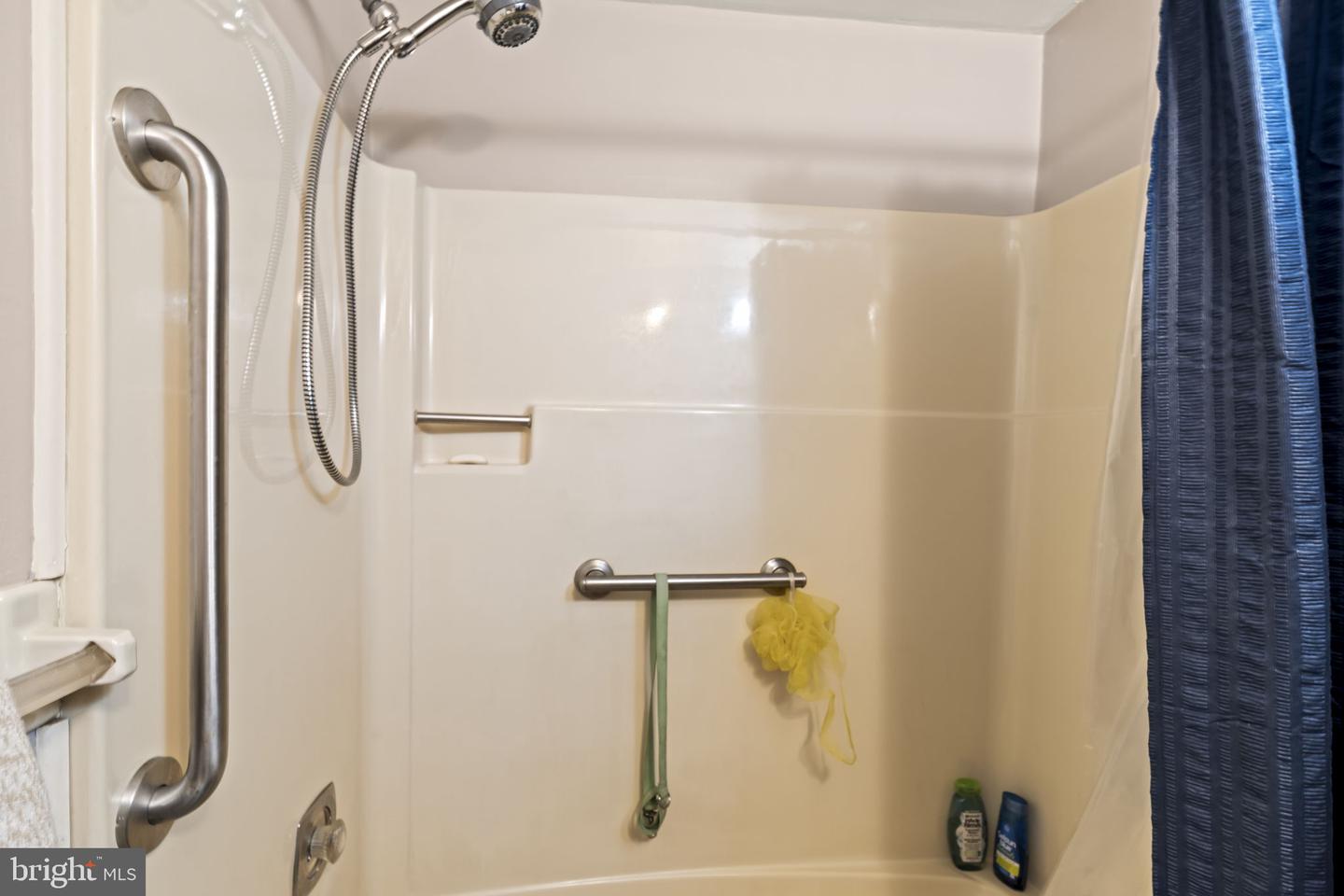 4 Margy Ln Property Photo 28