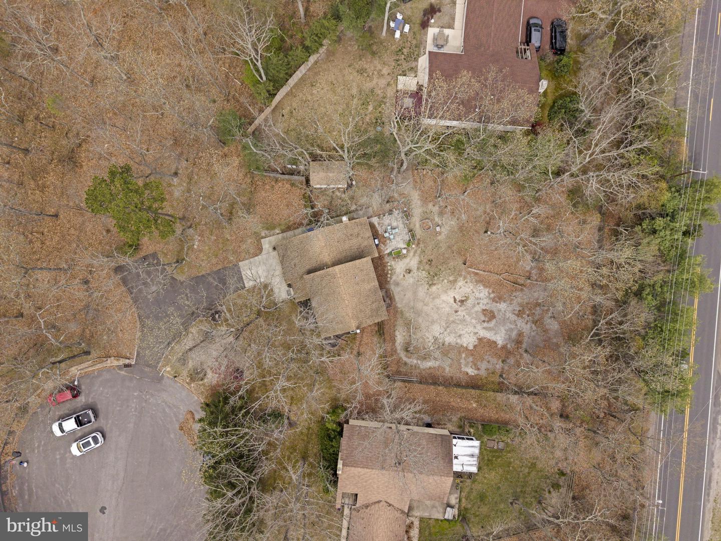4 Margy Ln Property Photo 45