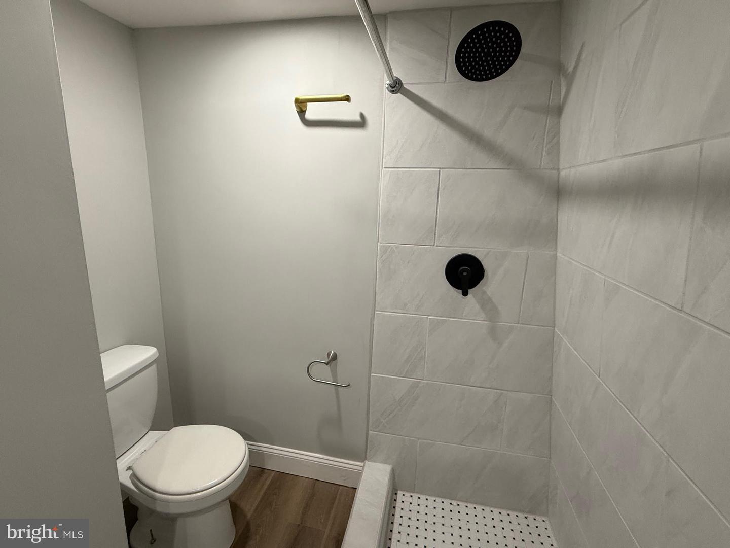 212 Warren St Property Photo 20