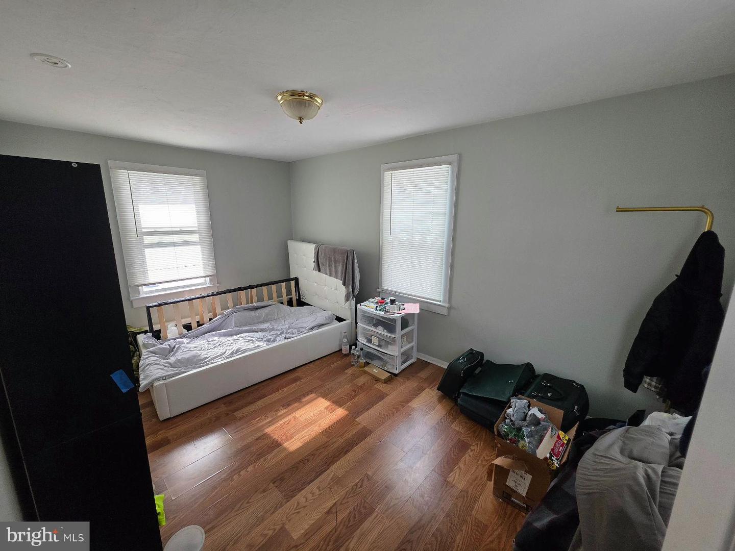 213 Laurel St Property Photo 10