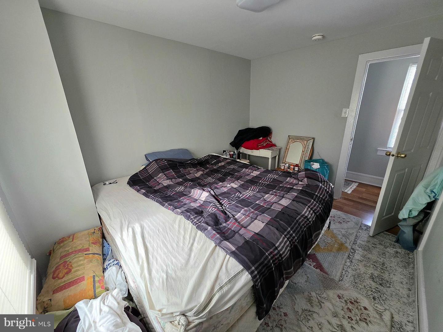 213 Laurel St Property Photo 12