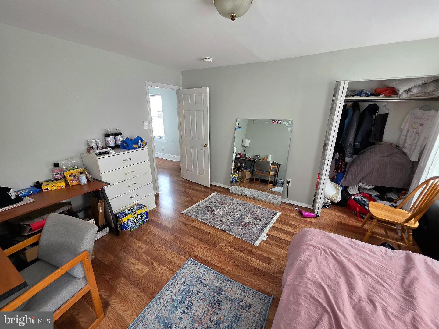 213 Laurel St Property Photo 19
