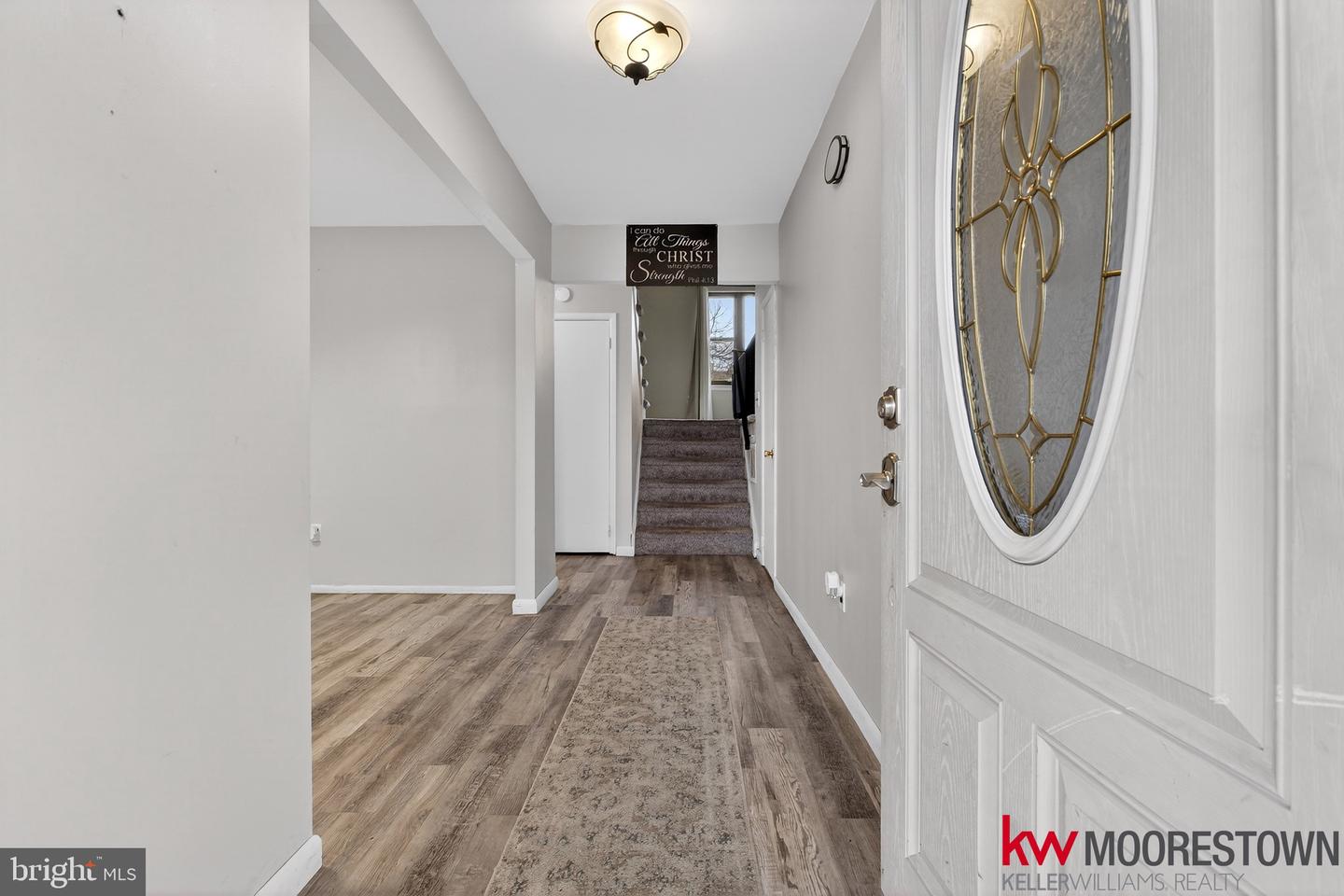 19 Nottingham Way Property Photo 5