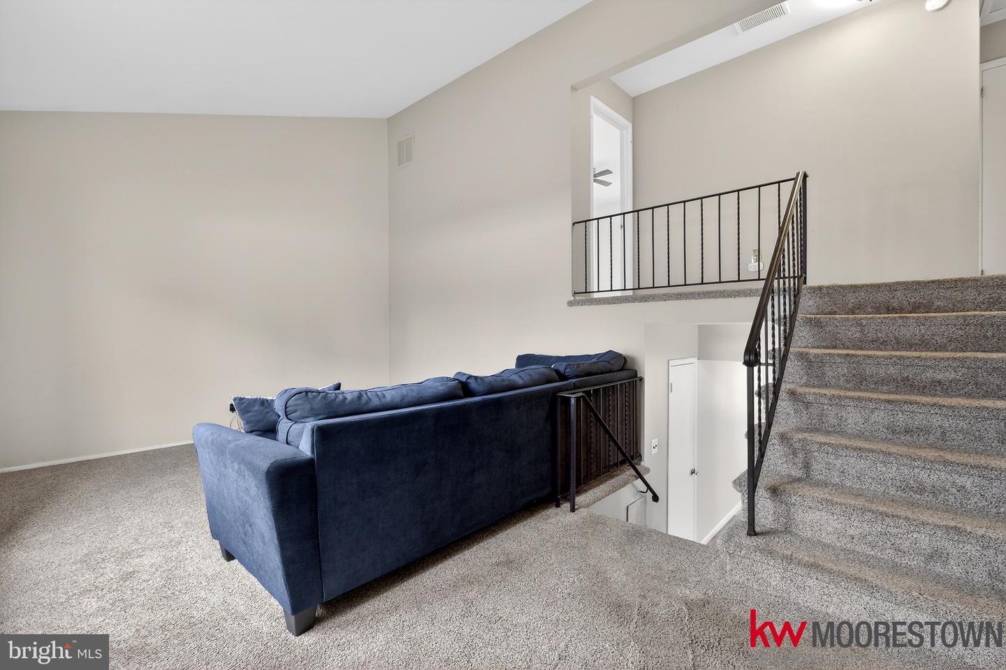 19 Nottingham Way Property Photo 18