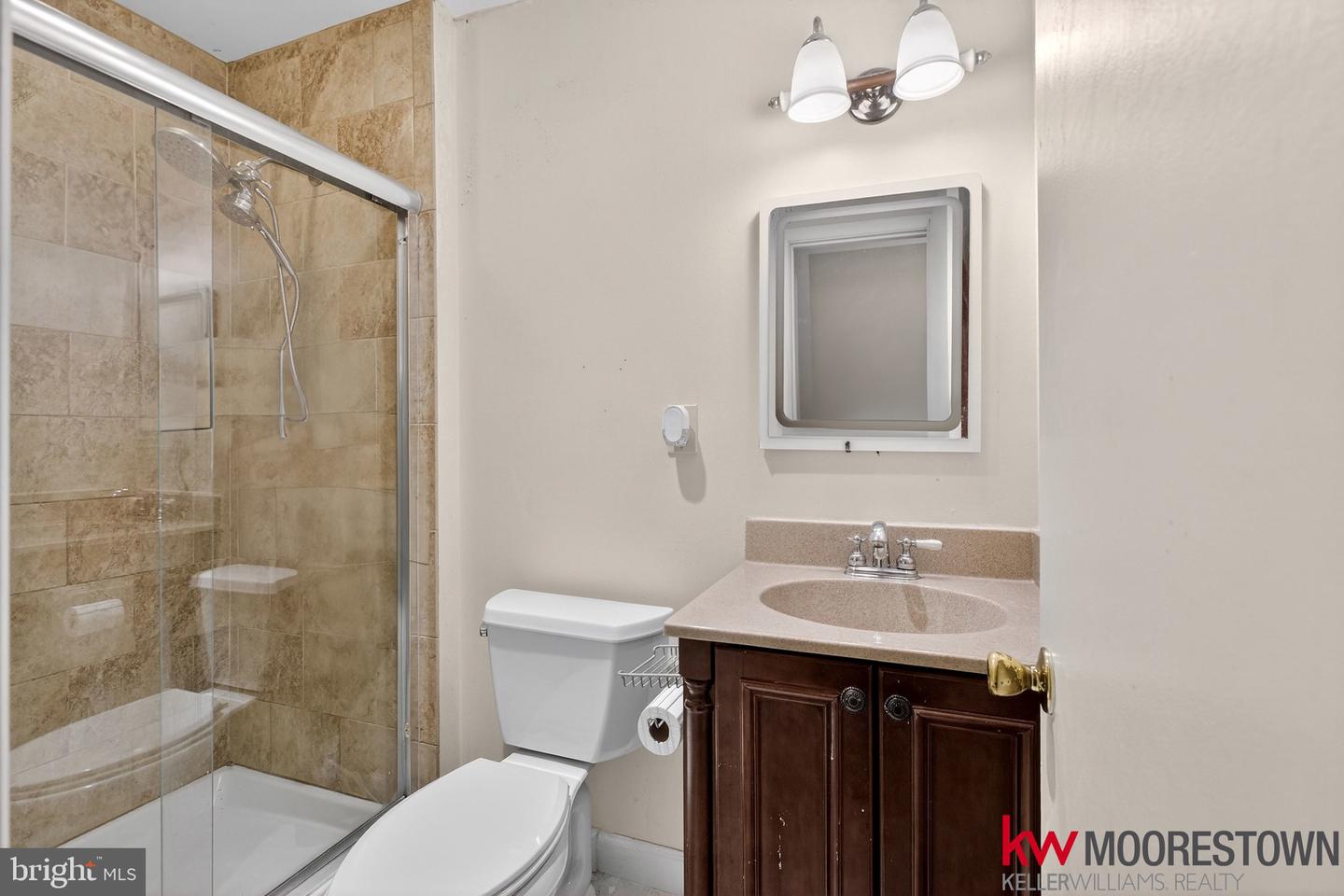 19 Nottingham Way Property Photo 32