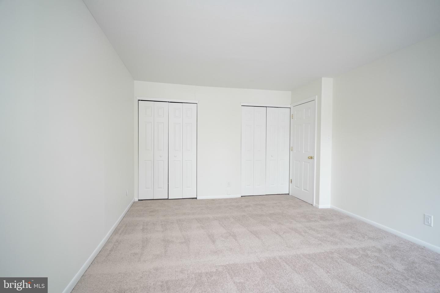 117 Chaucer Rd Property Photo 18
