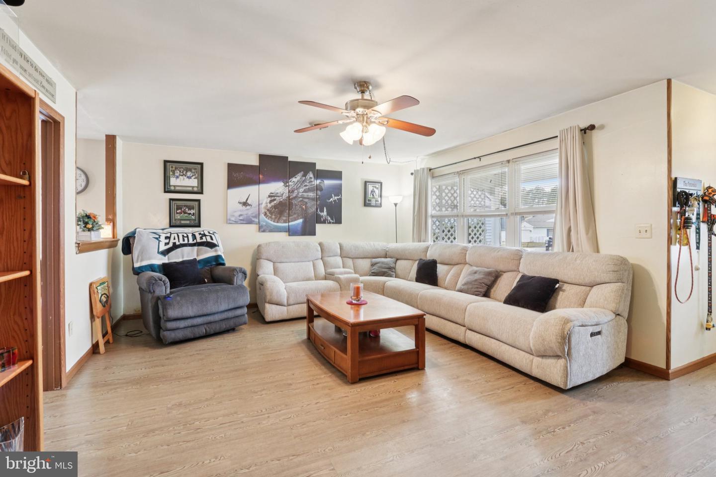 46 Gramercy Pl Property Photo 11