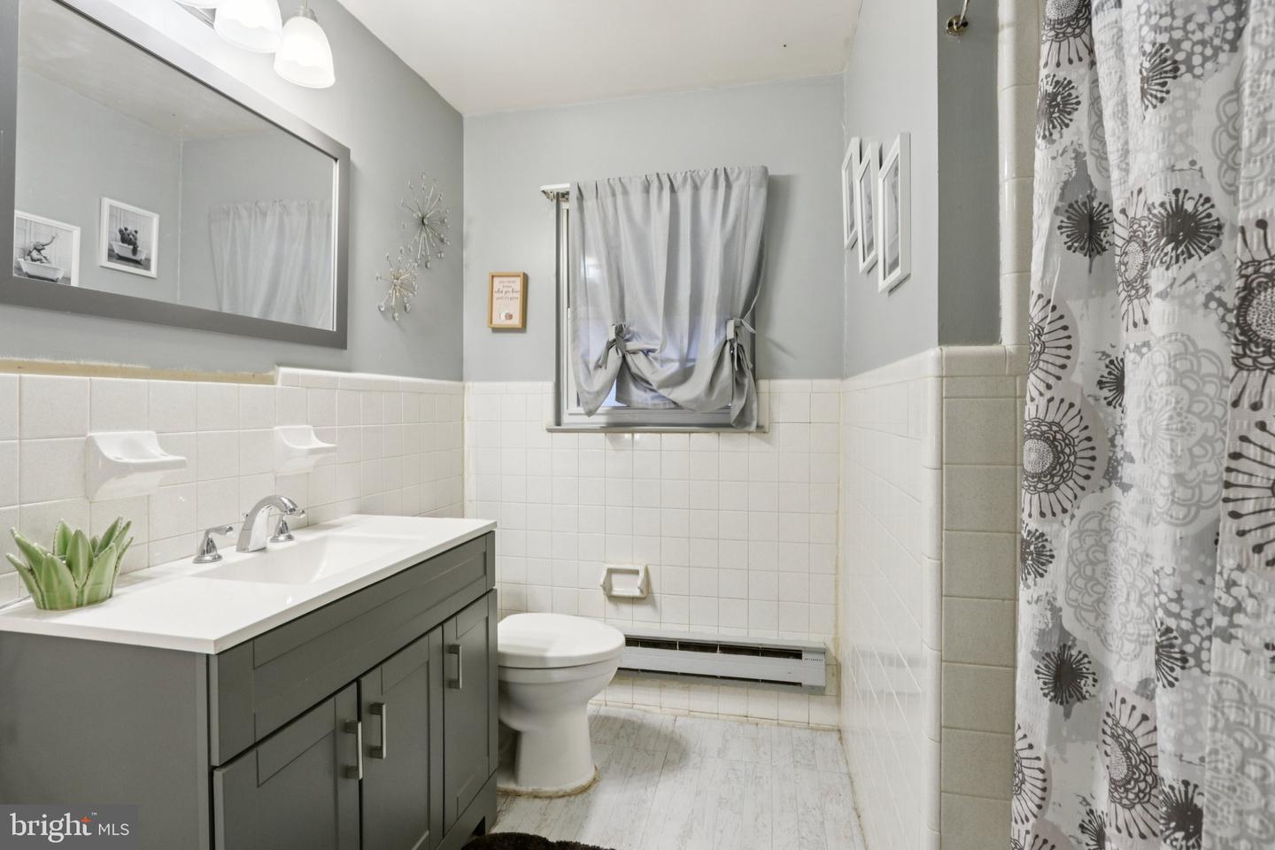 46 Gramercy Pl Property Photo 18