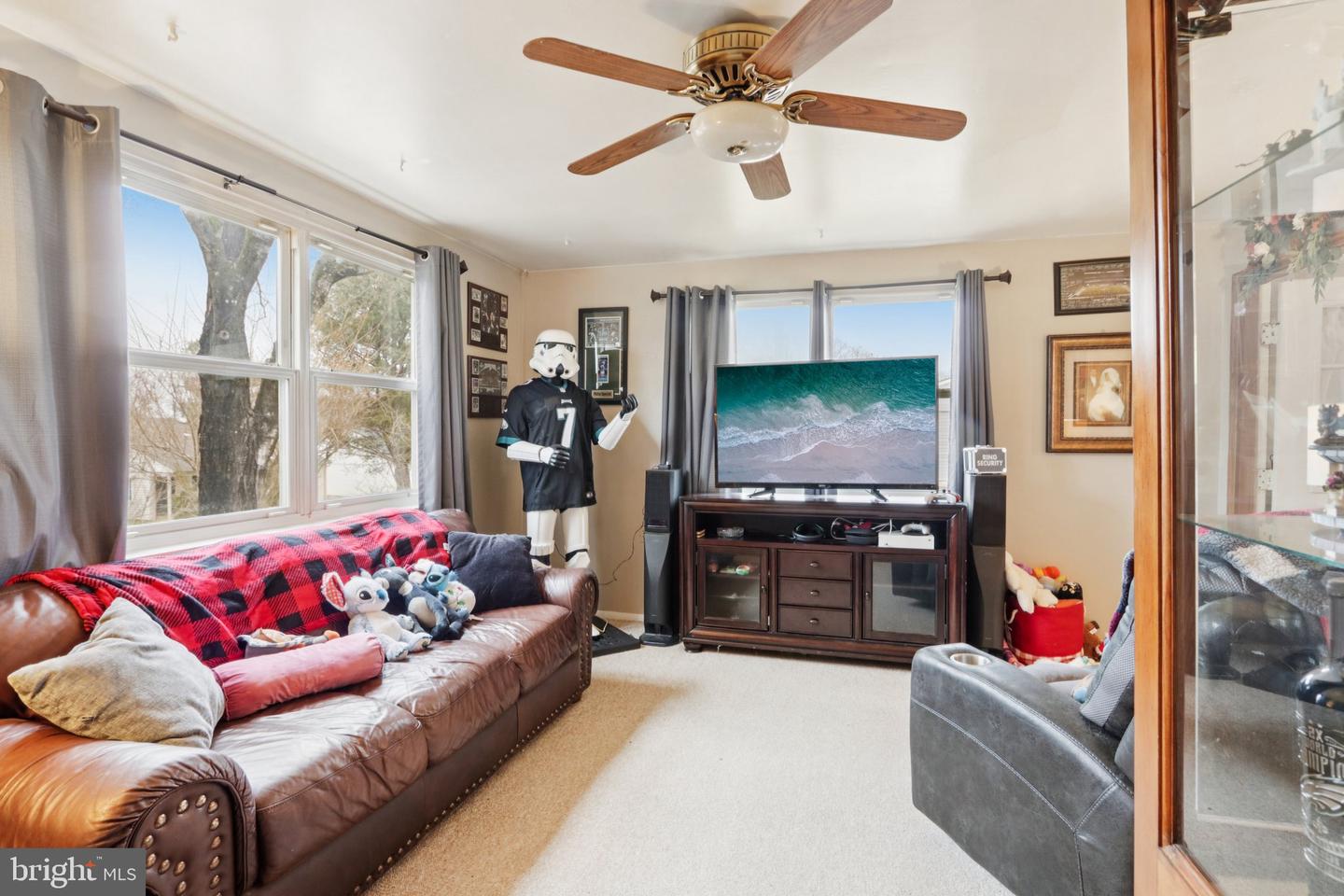 46 Gramercy Pl Property Photo 26