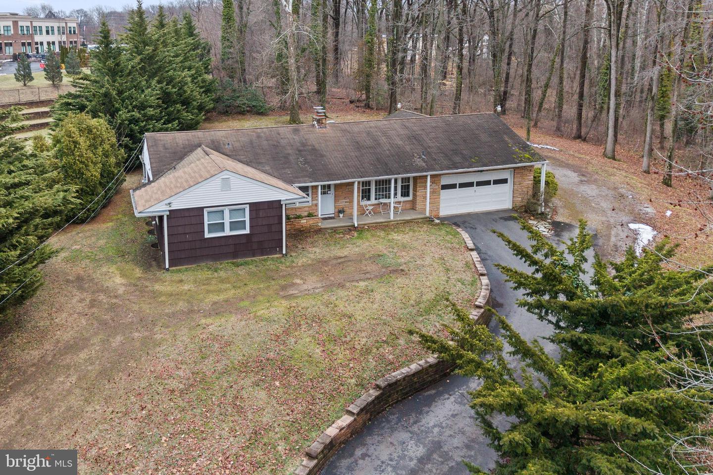 949 Us Highway Route 206 Property Photo 1