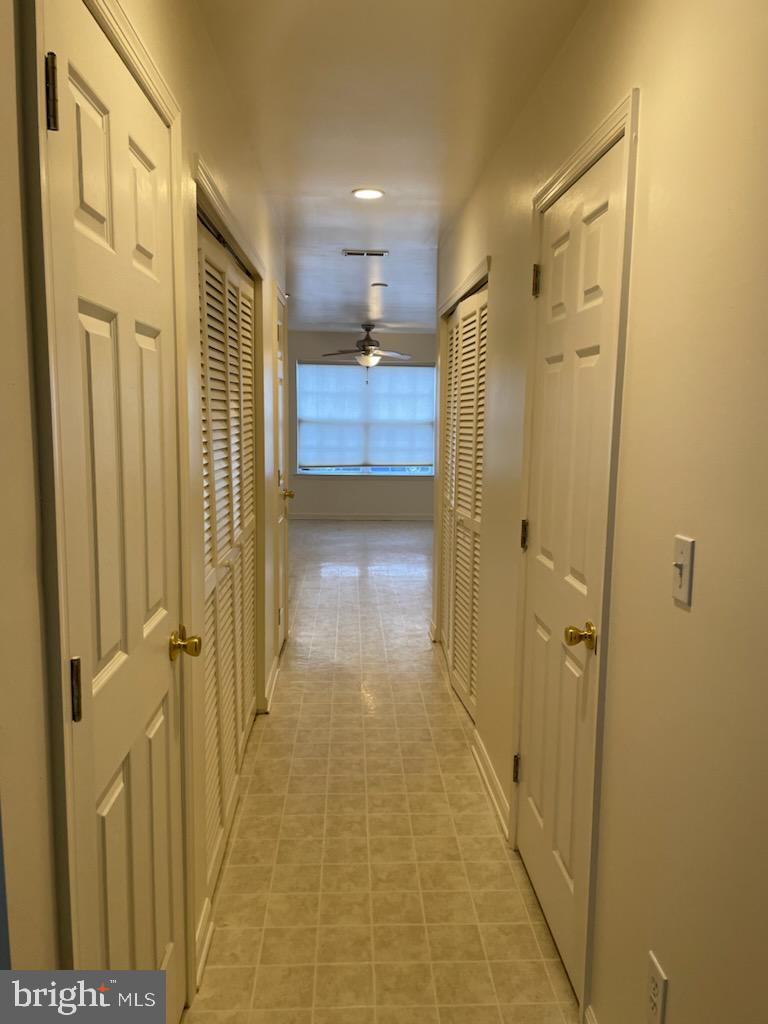 28 Palmer Sq Property Photo 6